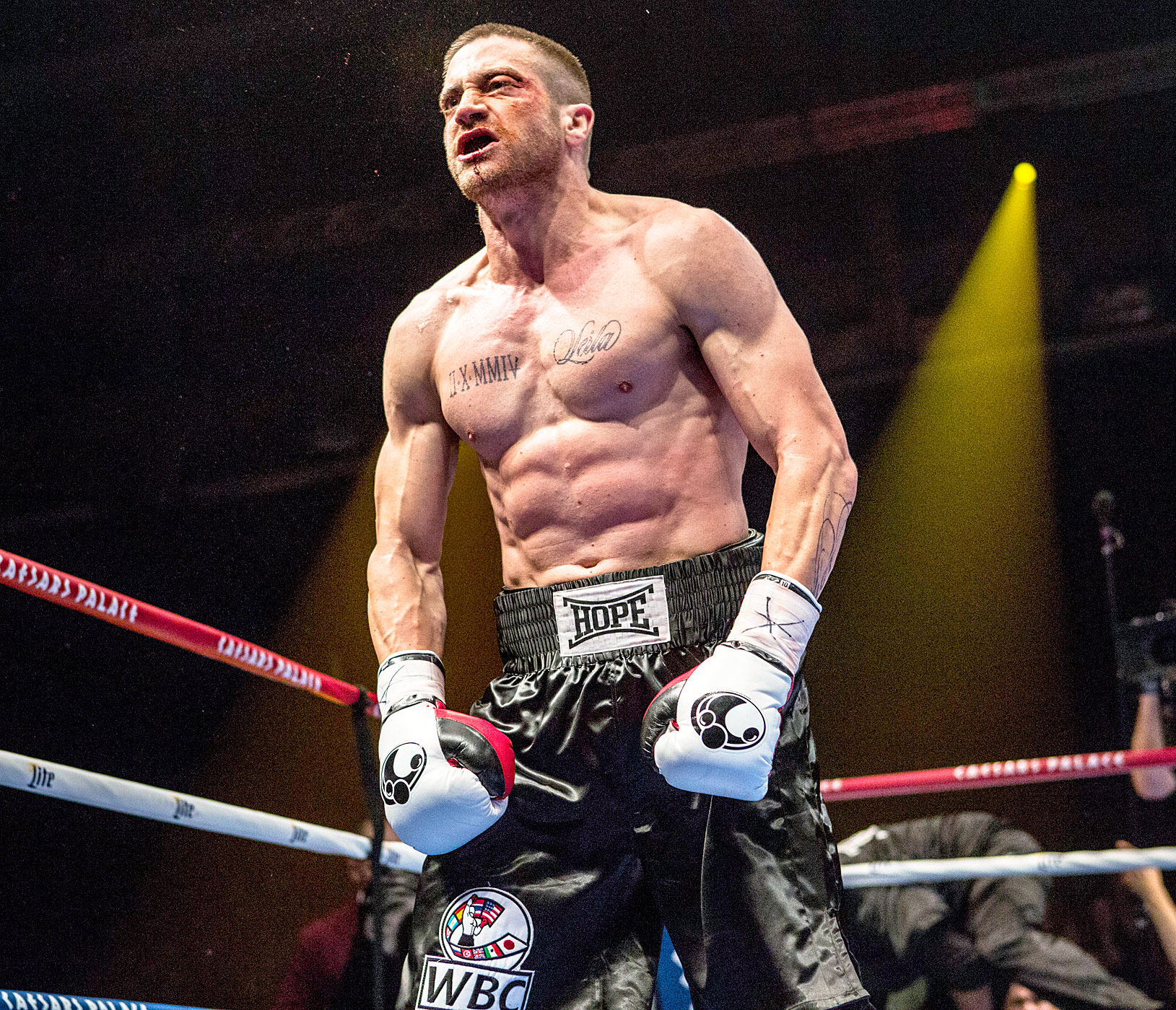 Southpaw Jake Gyllenhaal Shows The Benefits of Boxing