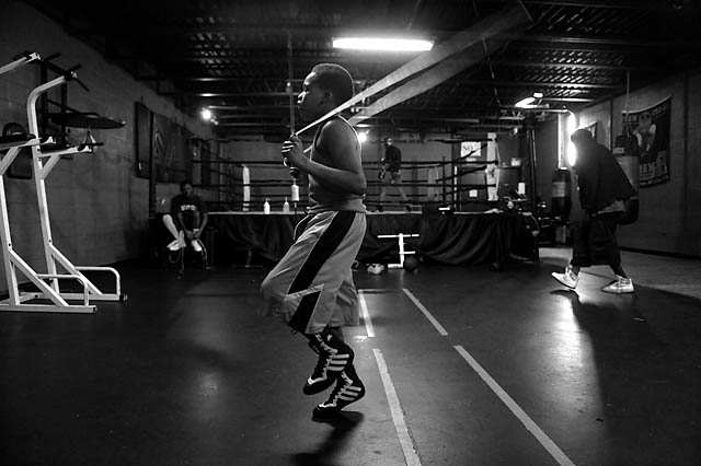 How to jump rope like a boxer